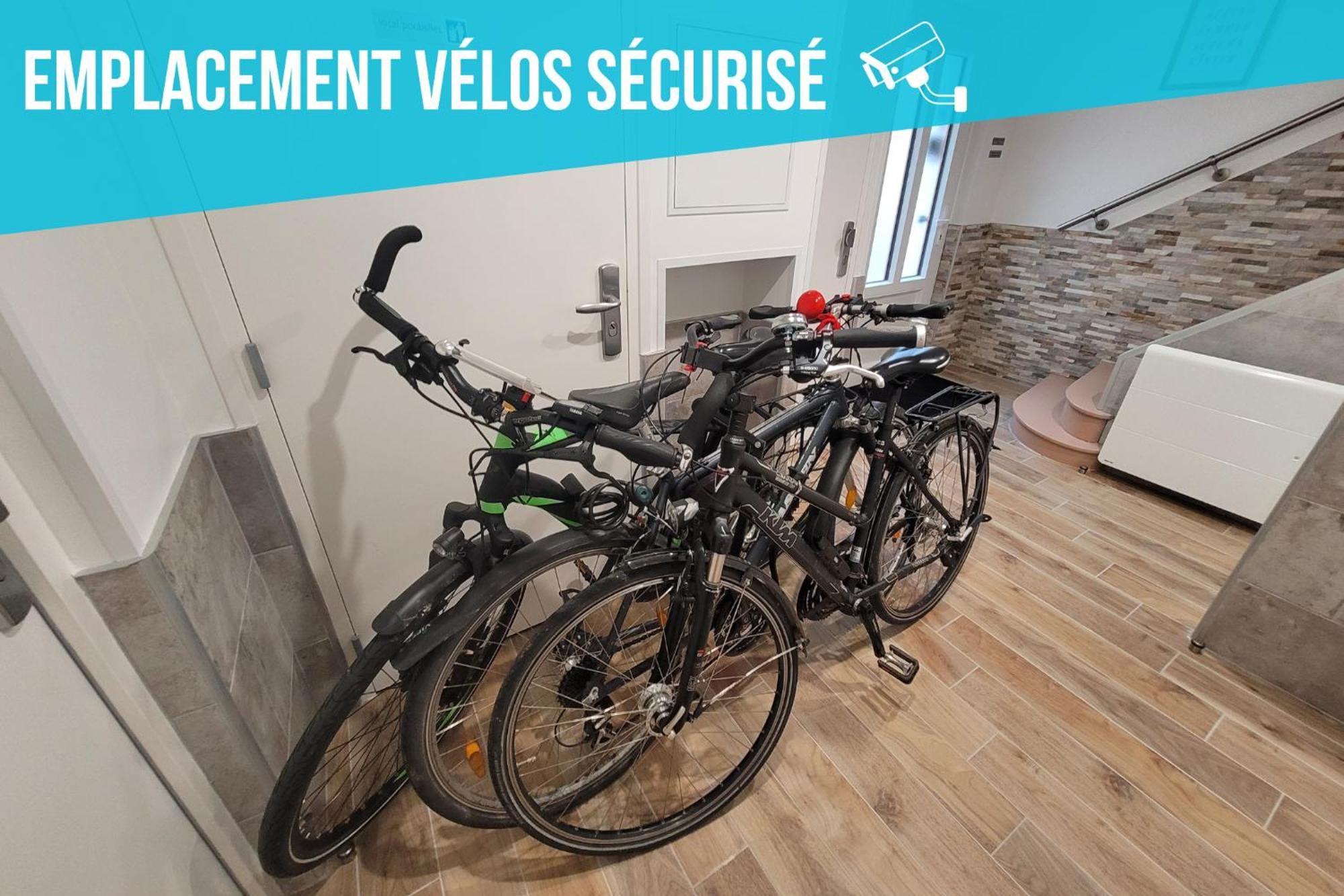 Cocon D'Hiver: Cozy Retreat with Netflix & Family-Friendly Amenities Chalons-en-Champagne Exterior photo