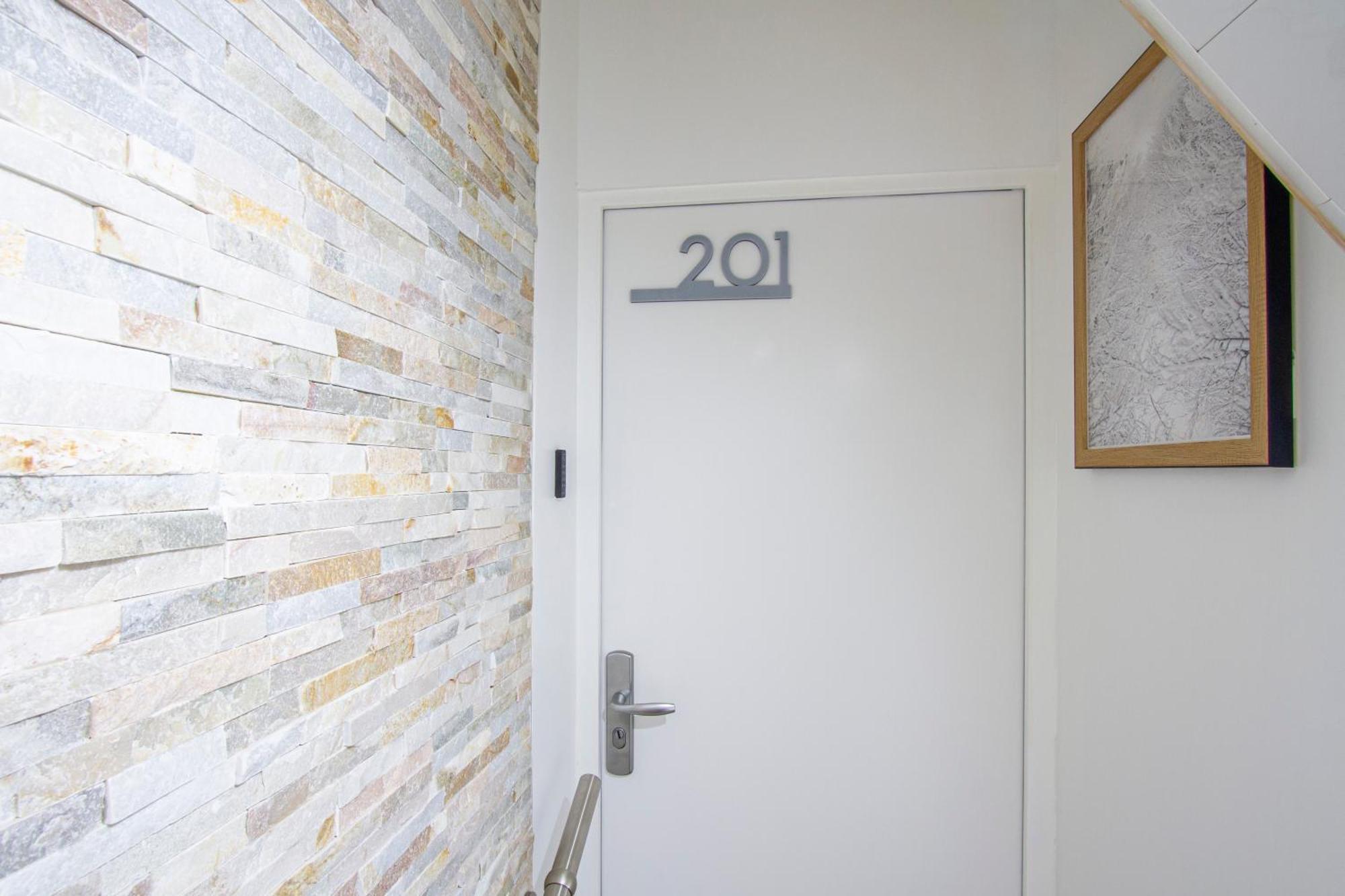 Cocon D'Hiver: Cozy Retreat with Netflix & Family-Friendly Amenities Chalons-en-Champagne Exterior photo