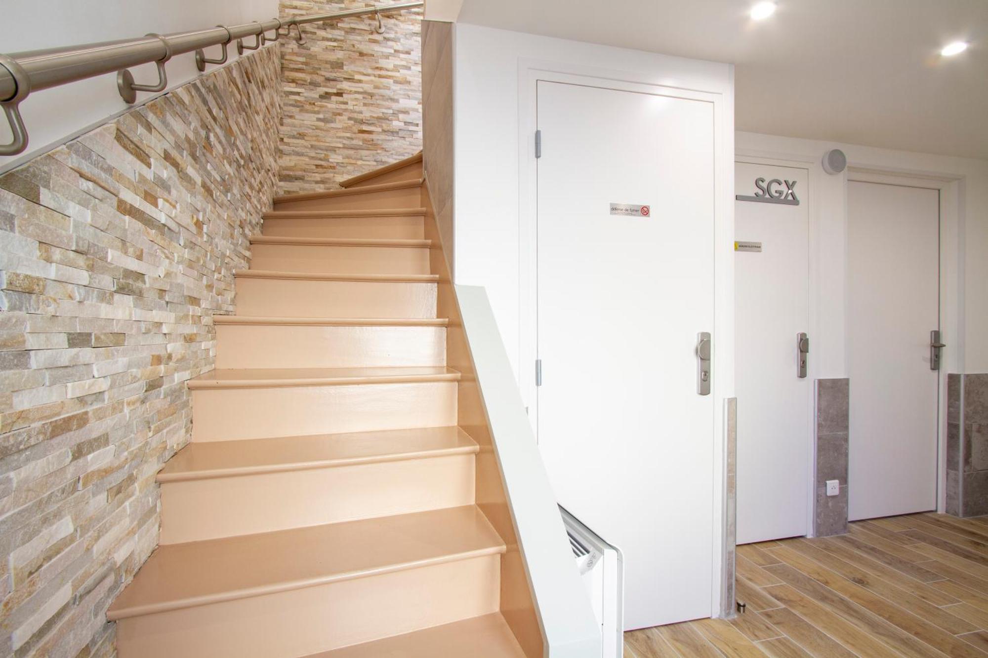 Cocon D'Hiver: Cozy Retreat with Netflix & Family-Friendly Amenities Chalons-en-Champagne Exterior photo